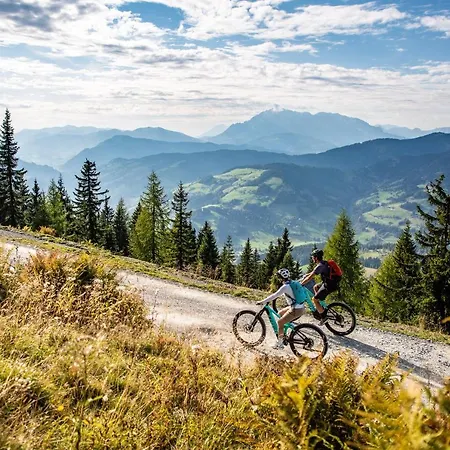 Auhof * Flachau